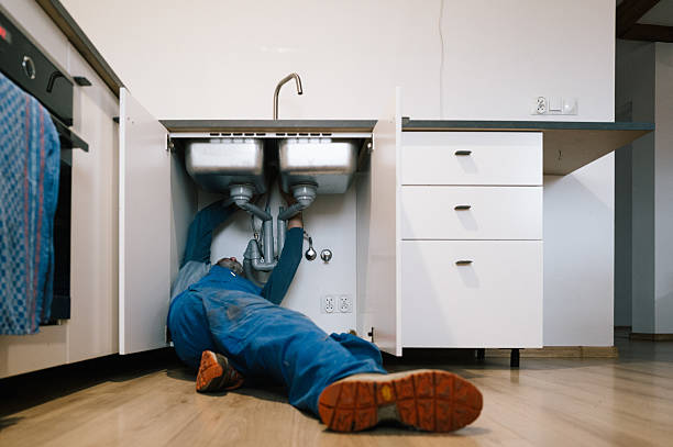 Professional Pipe Repair technician working in Hanover, MD